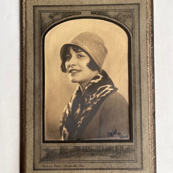 1920’s Vintage Portrait Photograph in deckled edge portfolio. Wow!